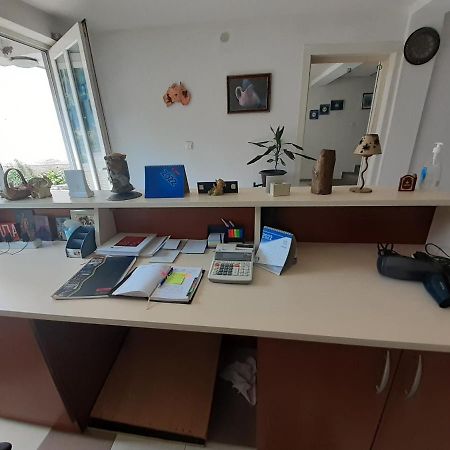 Guest House Zarnovel Palace Ohrid Bagian luar foto